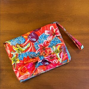 Mary Jane Bags Mexico Floral Oil Cloth Wristlet/Clutch